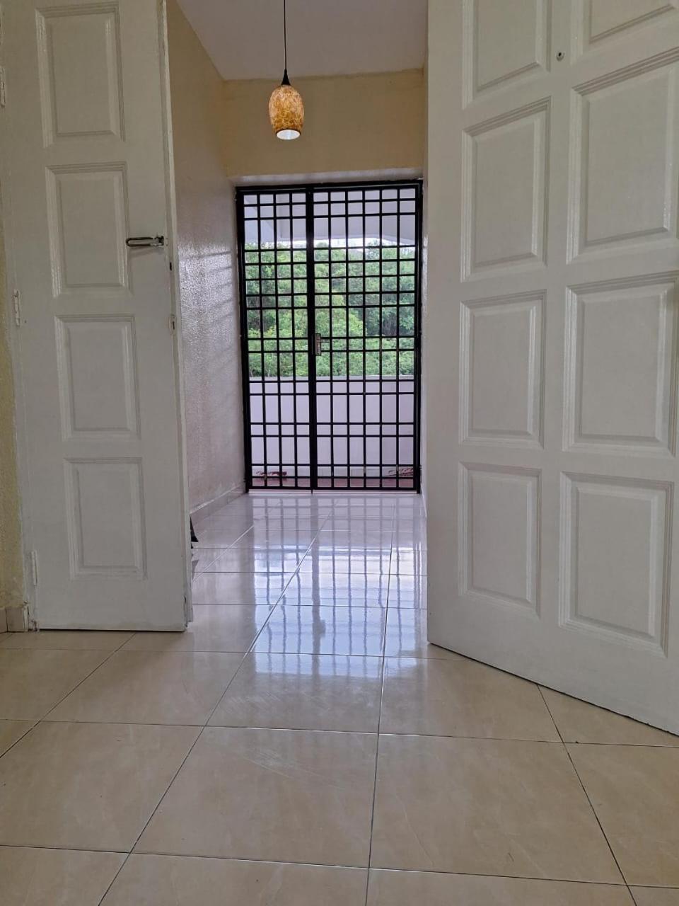 Seaput Srisayang Apartment Batu Ferringhi Exterior photo