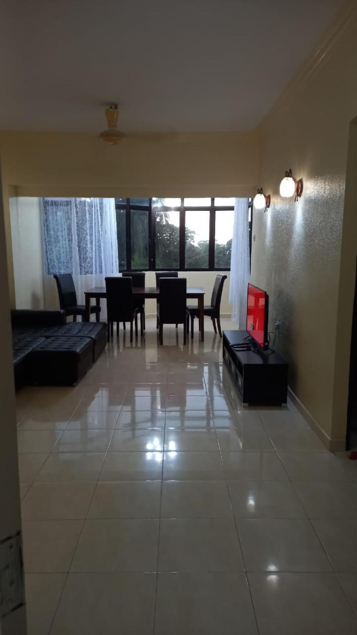 Seaput Srisayang Apartment Batu Ferringhi Exterior photo